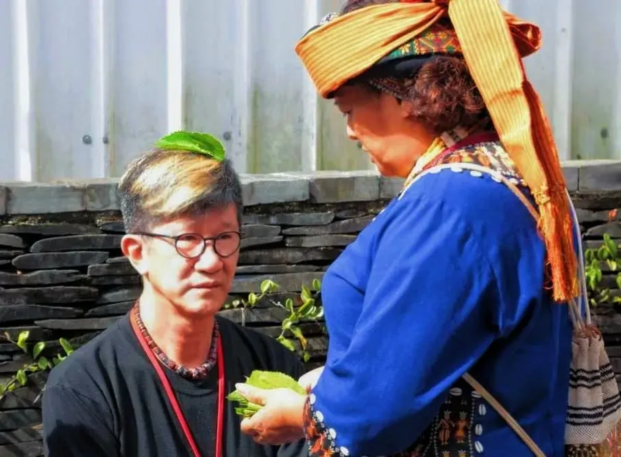 參與排灣族土坂部落祭典